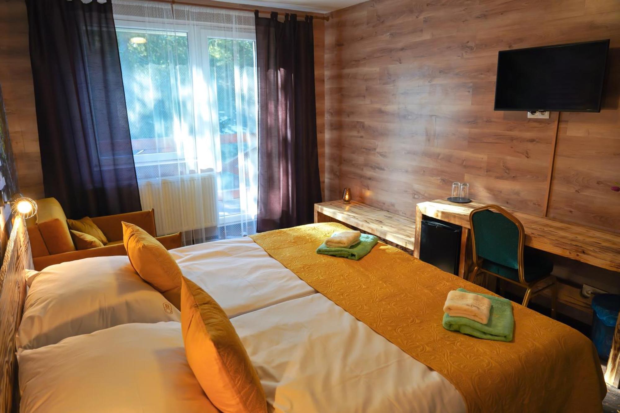 Hotel Raj Дединки Екстериор снимка