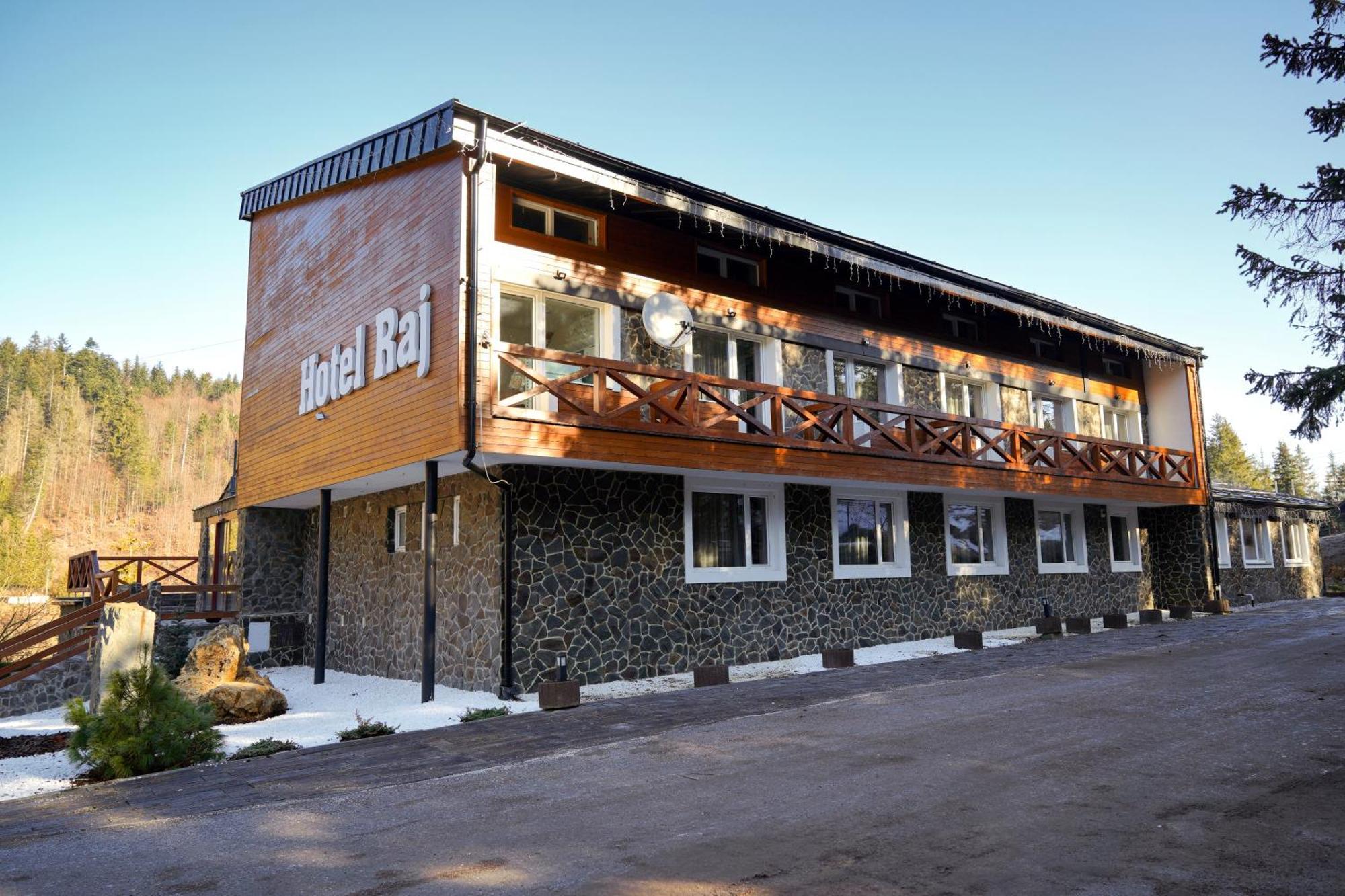 Hotel Raj Дединки Екстериор снимка